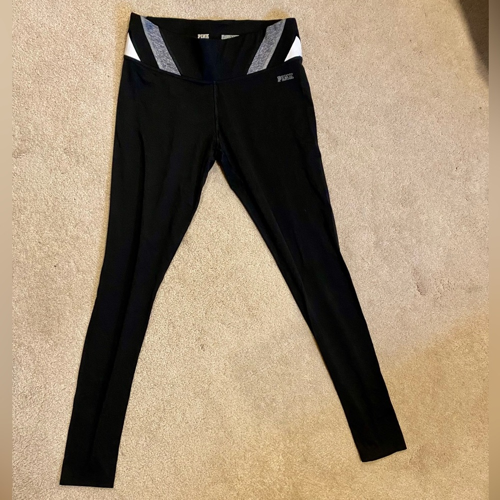 VS Pink Ultimate Yoga- Leggings